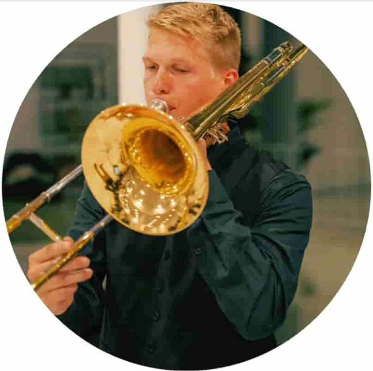 Trombone lessons tile