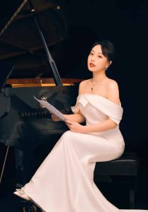Singing & Piano Teacher