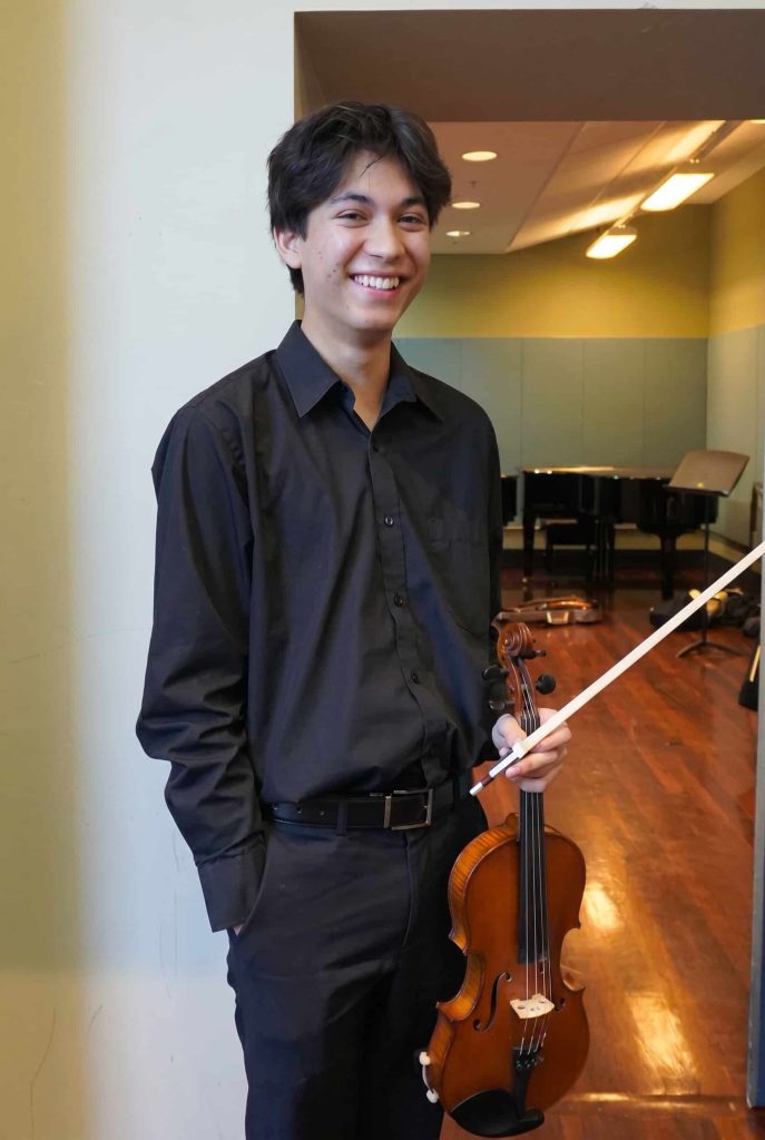 Xavier - Violin, Viola, Music Composition & Theory Teacher